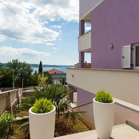 Apartment Villa Dramalj